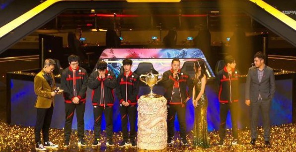 迷们津津乐